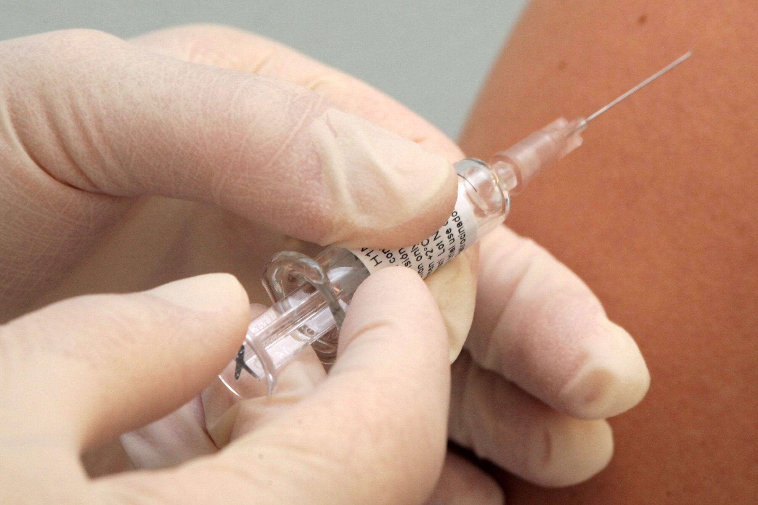 Tests of swine flu vaccine